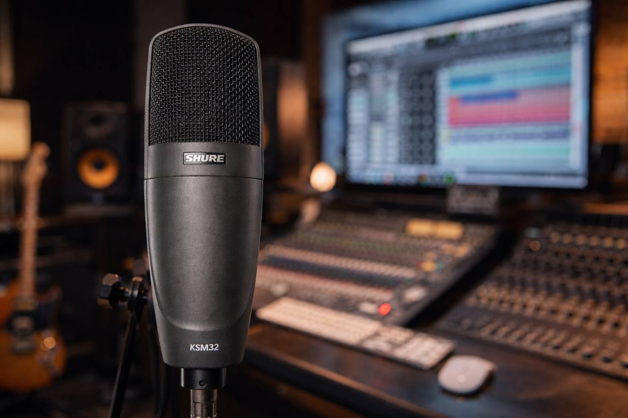 Откройте кристально чистый звук с Shure KSM32/CG!